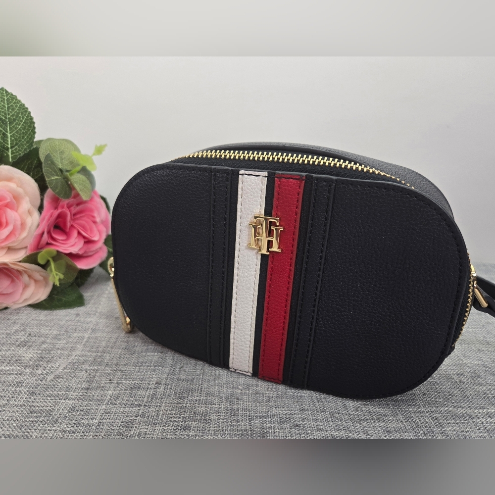 Tommy Hilfiger TH Element Camera Bag Corporate Space Blue